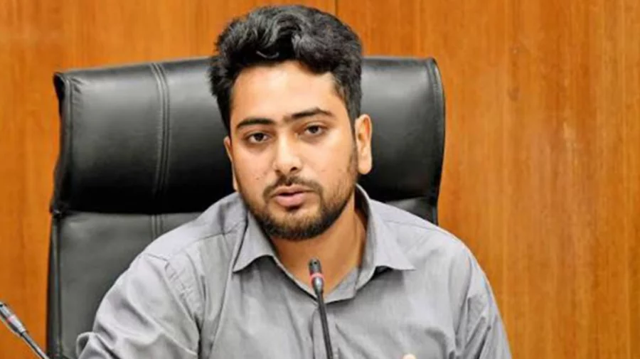 পাঠচক্র থেকে গণ-অভ্যুত্থানে