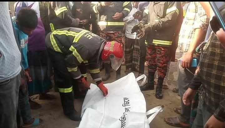 পলাশবাড়ীতে সড়ক দূর্ঘটনায় এক মটরসাইকেল  আরোহী নিহত