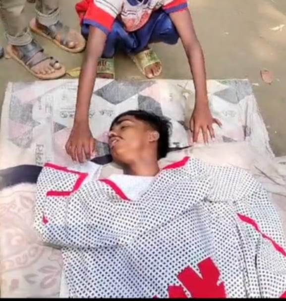 পলাশবাড়ীতে শয়ন ঘর থেকে যুবকের মরদেহ উদ্ধার